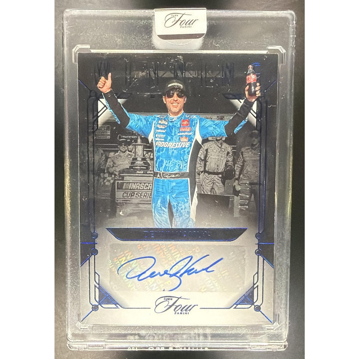 2026 Panini Turn Four Racing Denny Hamlin #WM-DHM Winning Moments Blue /49 Auto