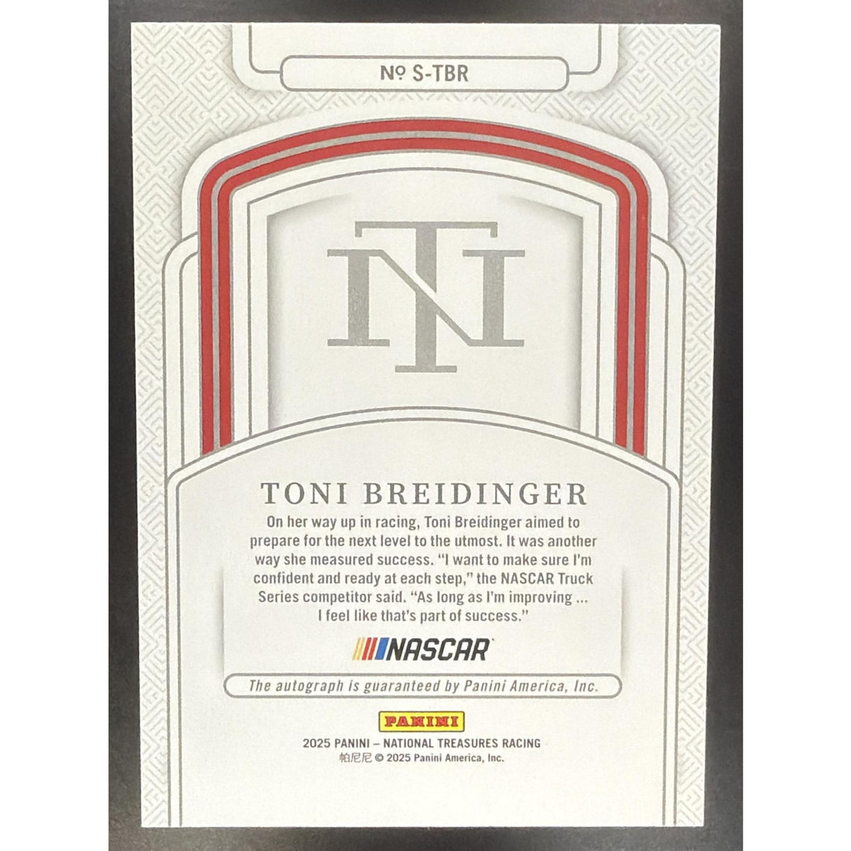 2025 Panini National Treasures Toni Breidinger #31 Signatures 37/99 Auto