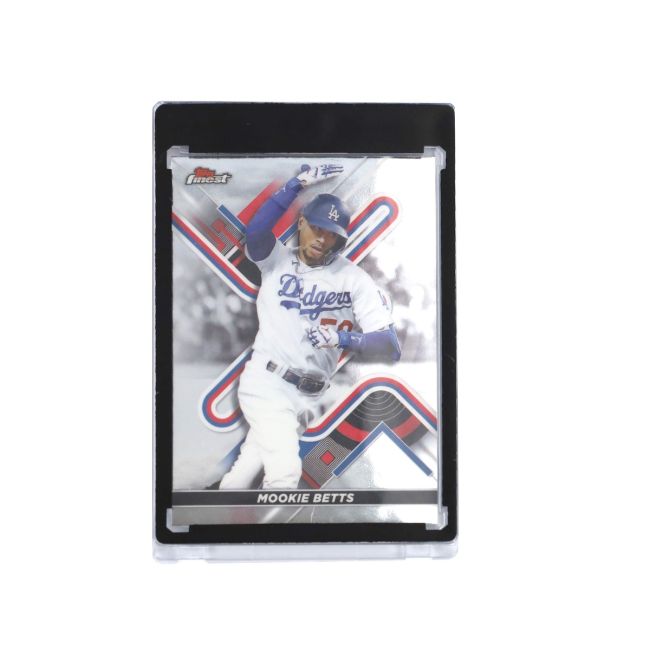 BCW Magnetic Card Holder - 35 PT Black Border