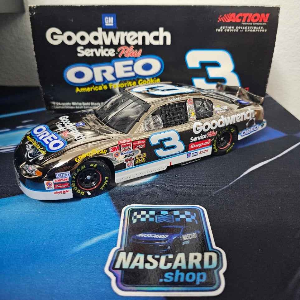 Dale Earnhardt 2001 White Gold #3 Oreo GM Goodwrench 1:24 Diecast