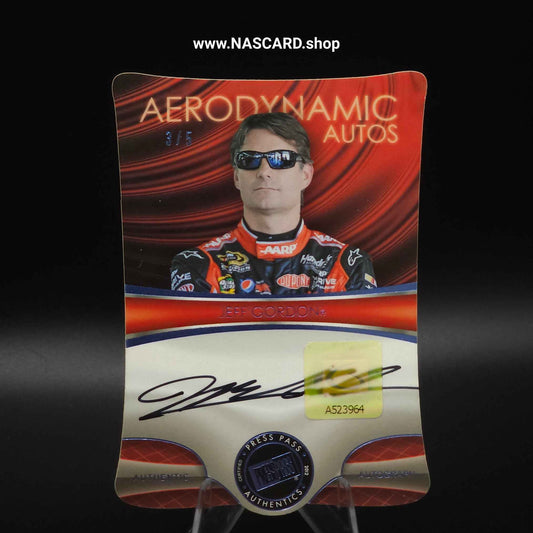 2013 Press Pass Aerodynamic Autographs Die-Cut Holofoil Jeff Gordon /5 - NASCARD.shop