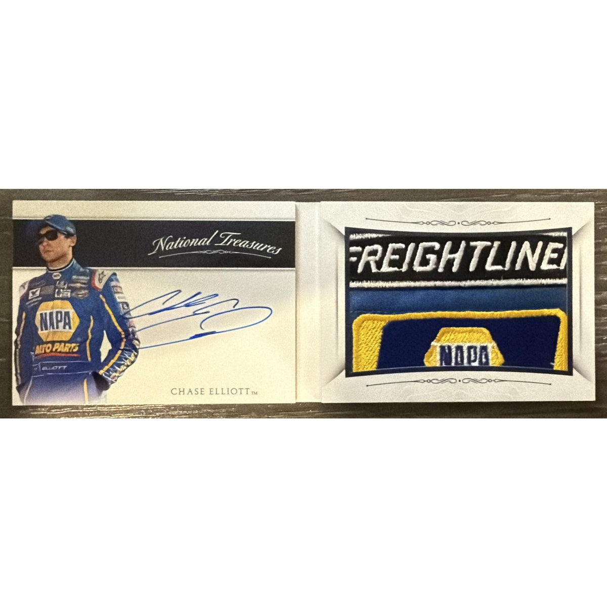 2016 National Treasures Chase Elliott Jumbo Firesuit Patch Signature Booklet 1/1