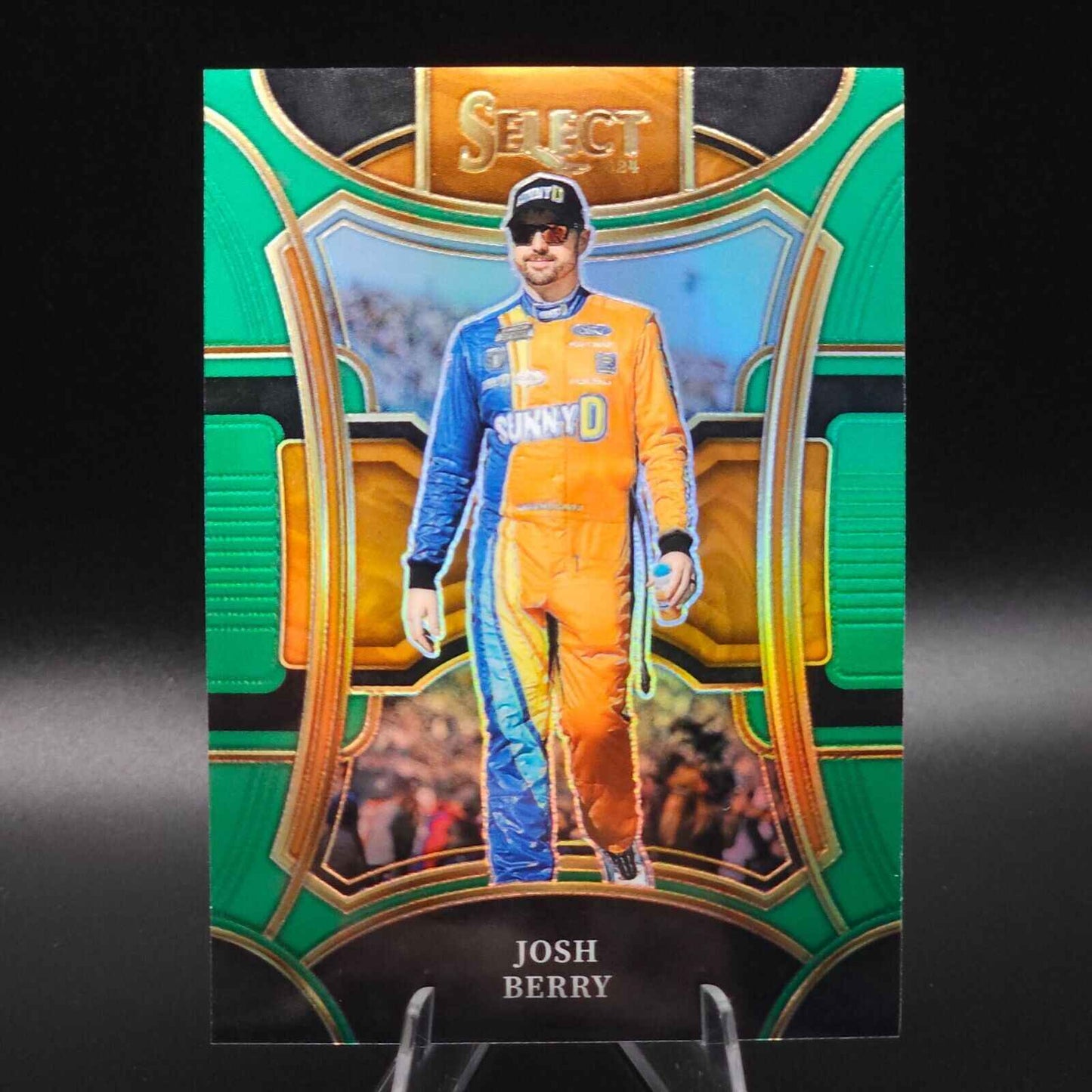 2024 Panini Select - Trackside Green Prizm #66 Josh Berry /5 - NASCARD.shop