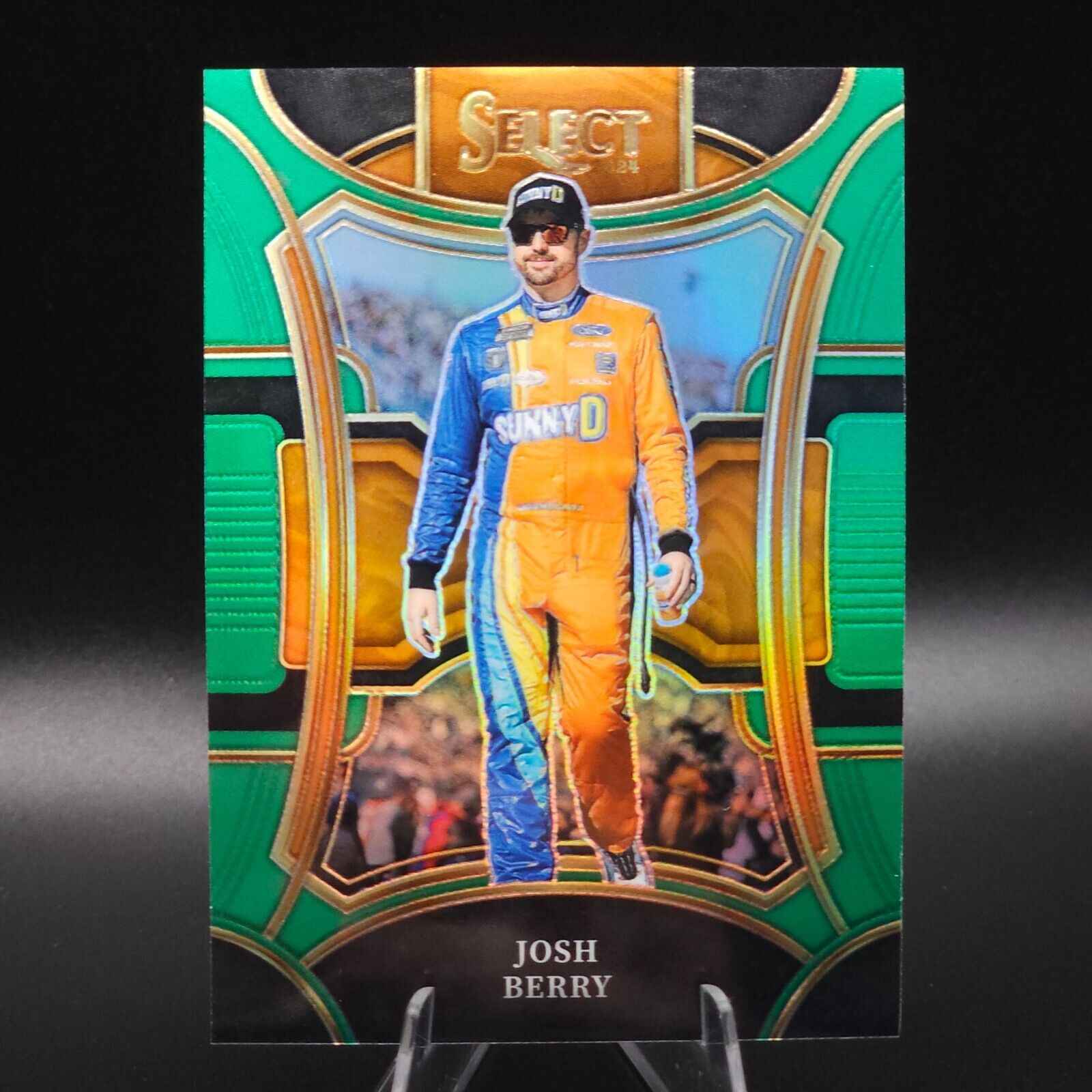 2024 Panini Select - Trackside Green Prizm #66 Josh Berry /5 - NASCARD.shop