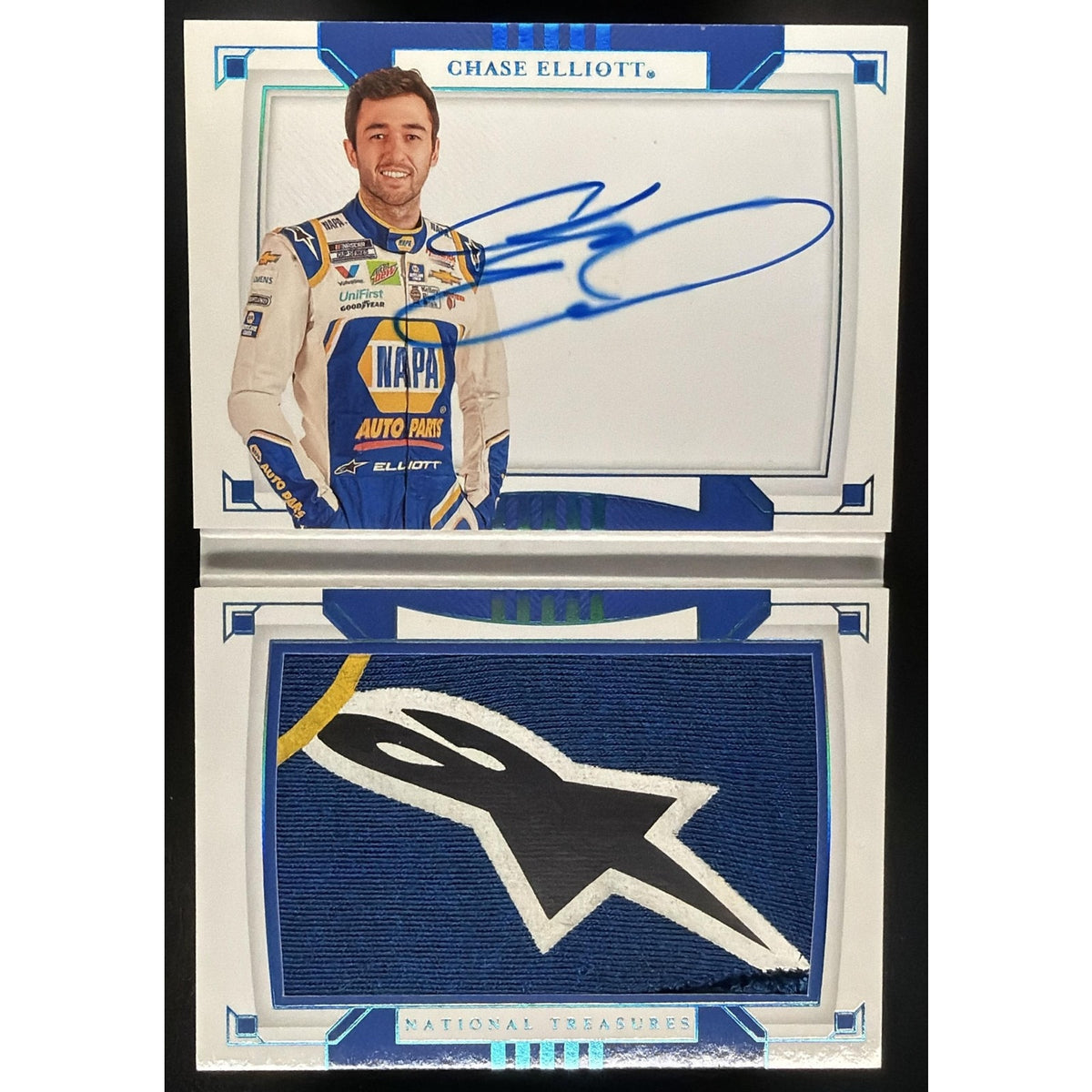 2021 National Treasures Chase Elliott Jumbo Glove Auto Booklet Alpinestars 1/1