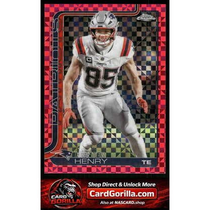 2025 Topps Chrome #209 Hunter Henry X-Fractor