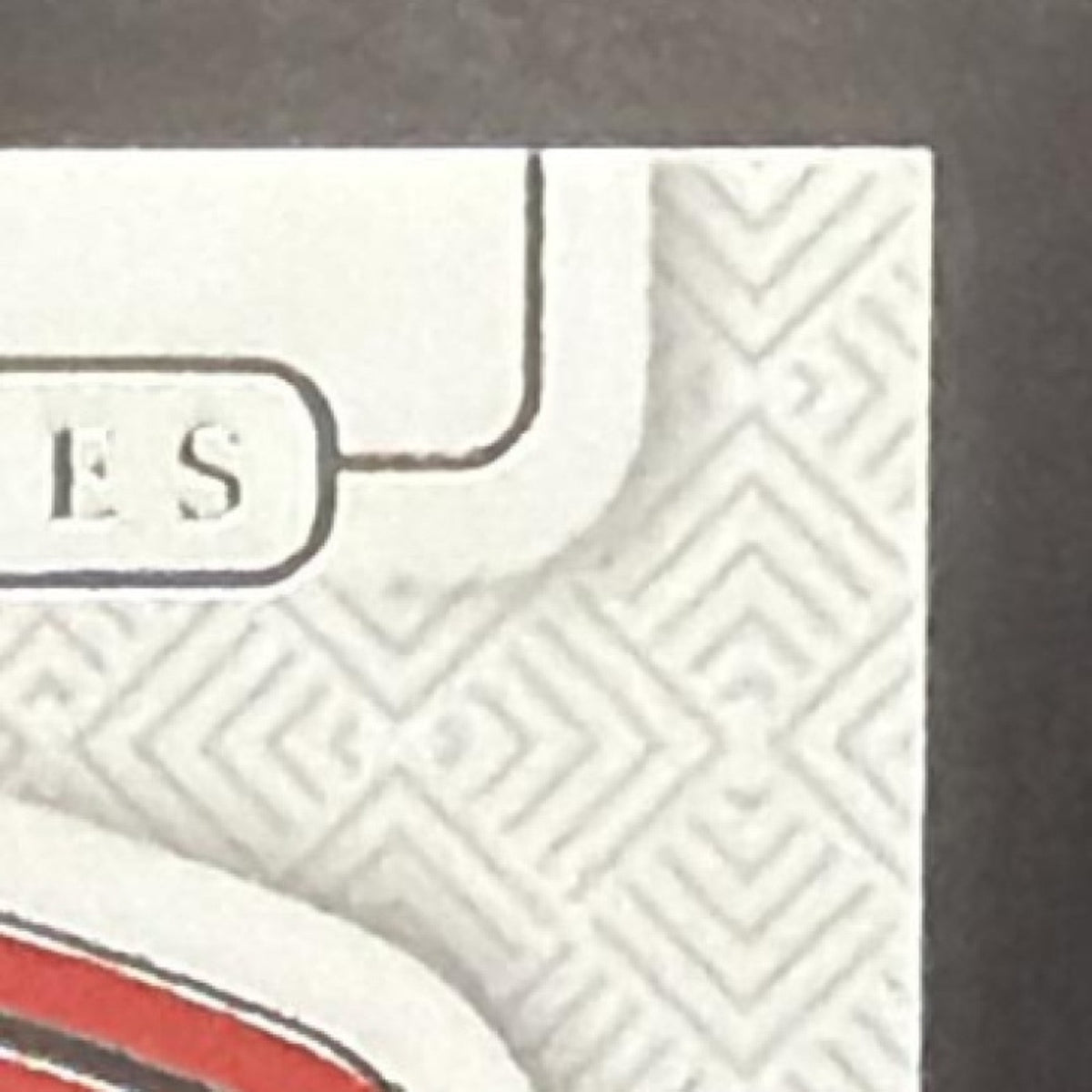 2025 Panini National Treasures Toni Breidinger #31 Signatures 37/99 Auto