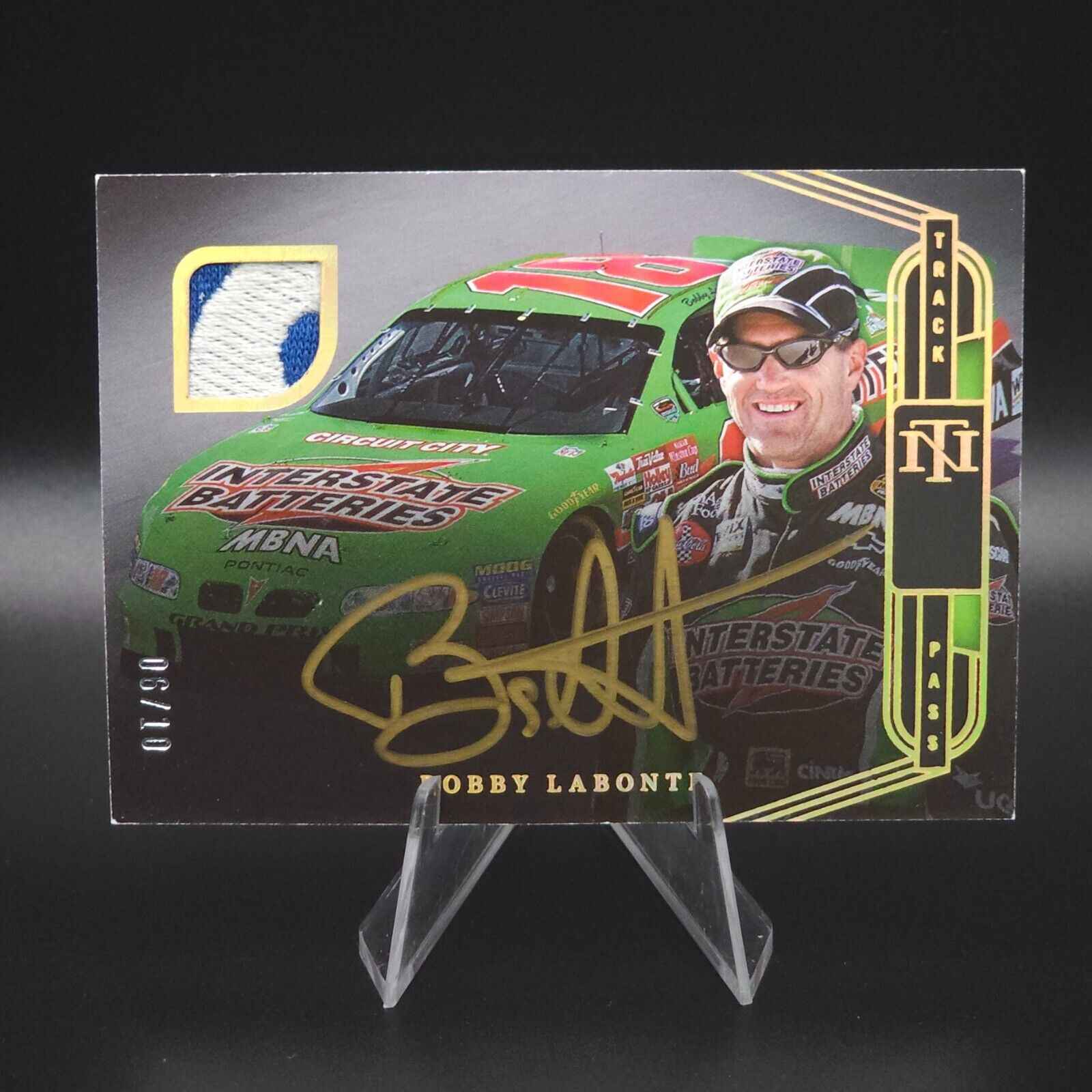 2023 National Treasures Track Pass Material Signatures Gold Bobby Labonte /10 - NASCARD.shop