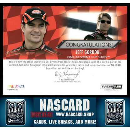 2010 Press Pass Vault Replacement Track Edition Autograph Jeff Gordon - NASCARD.shop