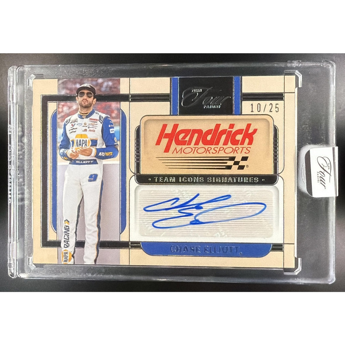 2026 Panini Turn Four Racing Chase Elliott #TM-CEL Team Icons Signatures /25